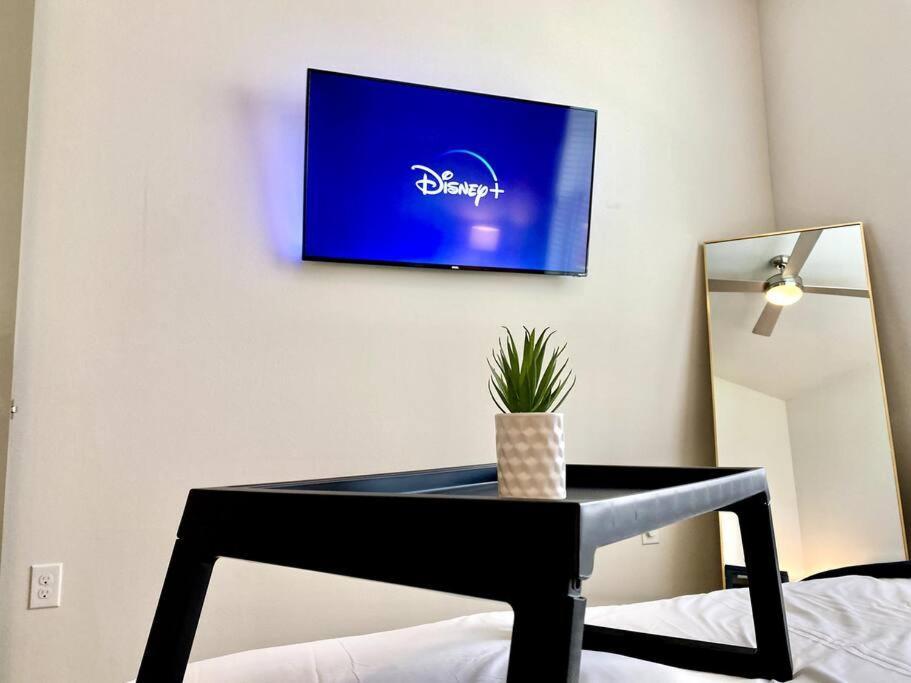 Luxury Apartment With King Bed And Pool And Free Parking 4 Houston Zewnętrze zdjęcie
